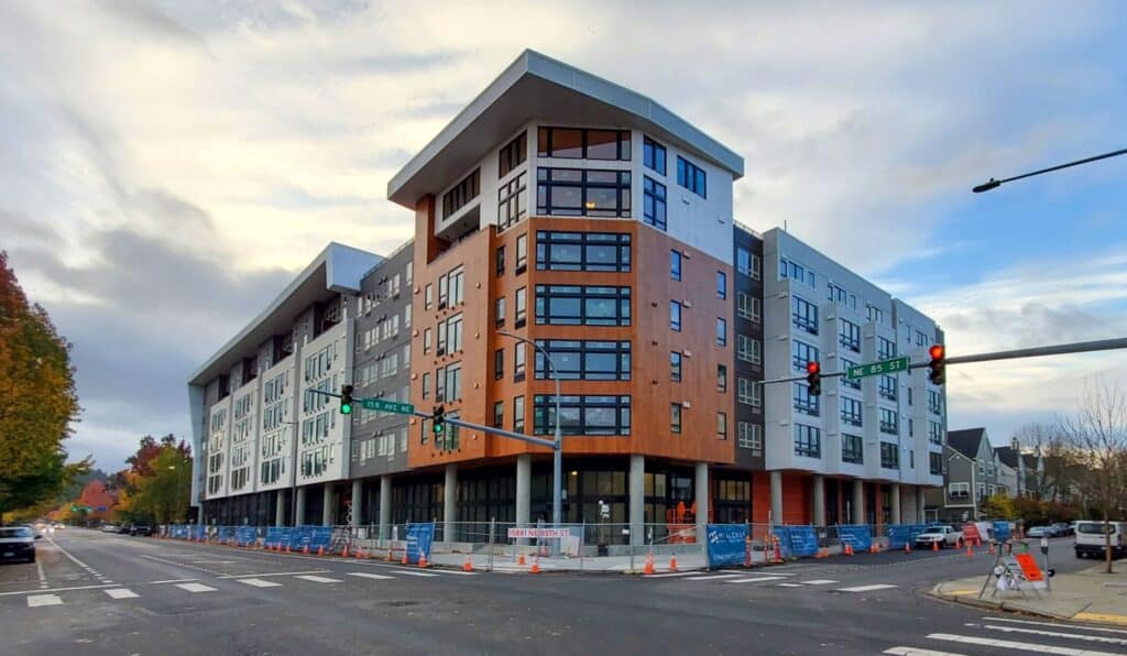 Modera River Trail header